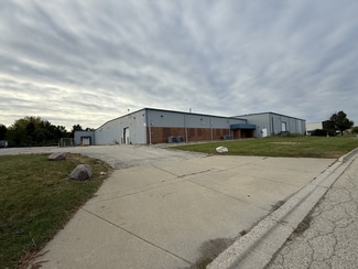 More details for 740 Schneider Dr, South Elgin, IL - Industrial for Sale
