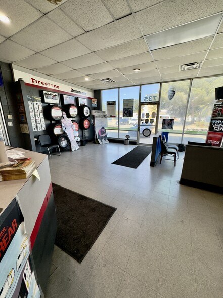 735 W Avenue K, Lancaster, CA for sale - Building Photo - Image 3 of 8