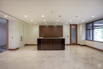 200 Campus Dr, Florham Park, NJ for lease Interior Photo- Image 2 of 9