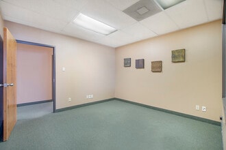 1445 Mac Arthur Dr, Carrollton, TX for lease Building Photo- Image 2 of 19