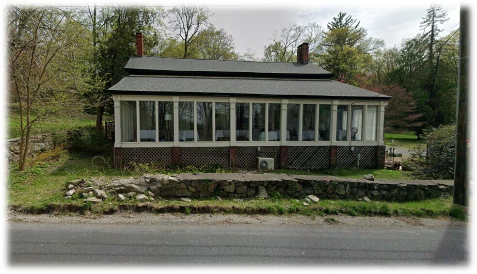 38 Bellvale Lakes Rd, Warwick, NY à louer - Photo du bâtiment - Image 2 de 7