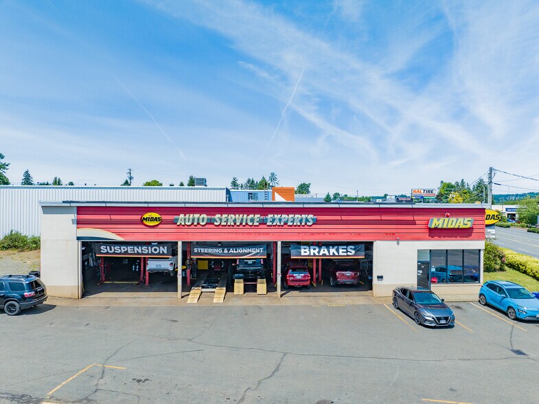 2275 Cliffe Av, Courtenay, BC à vendre - Photo principale - Image 1 de 1