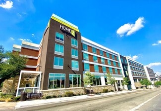 Plus de détails pour 3008 W Lancaster Ave, Fort Worth, TX - Commerce de détail à louer