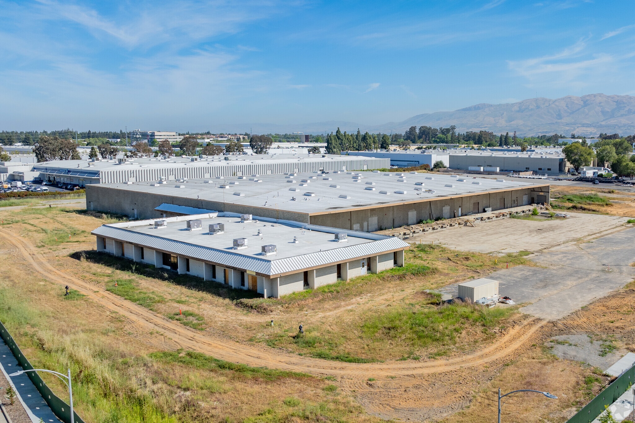 2256 Junction Ave, San Jose, CA for lease Primary Photo- Image 1 of 8