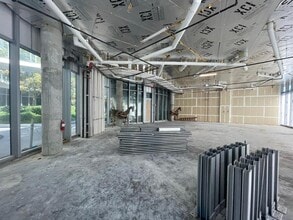 1 Collins Ave, Miami Beach, FL for lease Interior Photo- Image 2 of 12