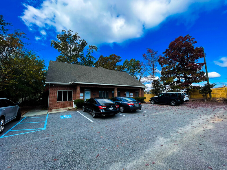 610 Columbiana Dr, Irmo, SC for sale - Building Photo - Image 1 of 1