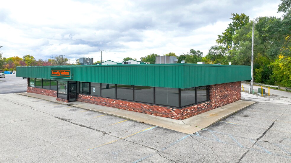 2610 Center Ave, Bay City, MI for lease - Building Photo - Image 1 of 5