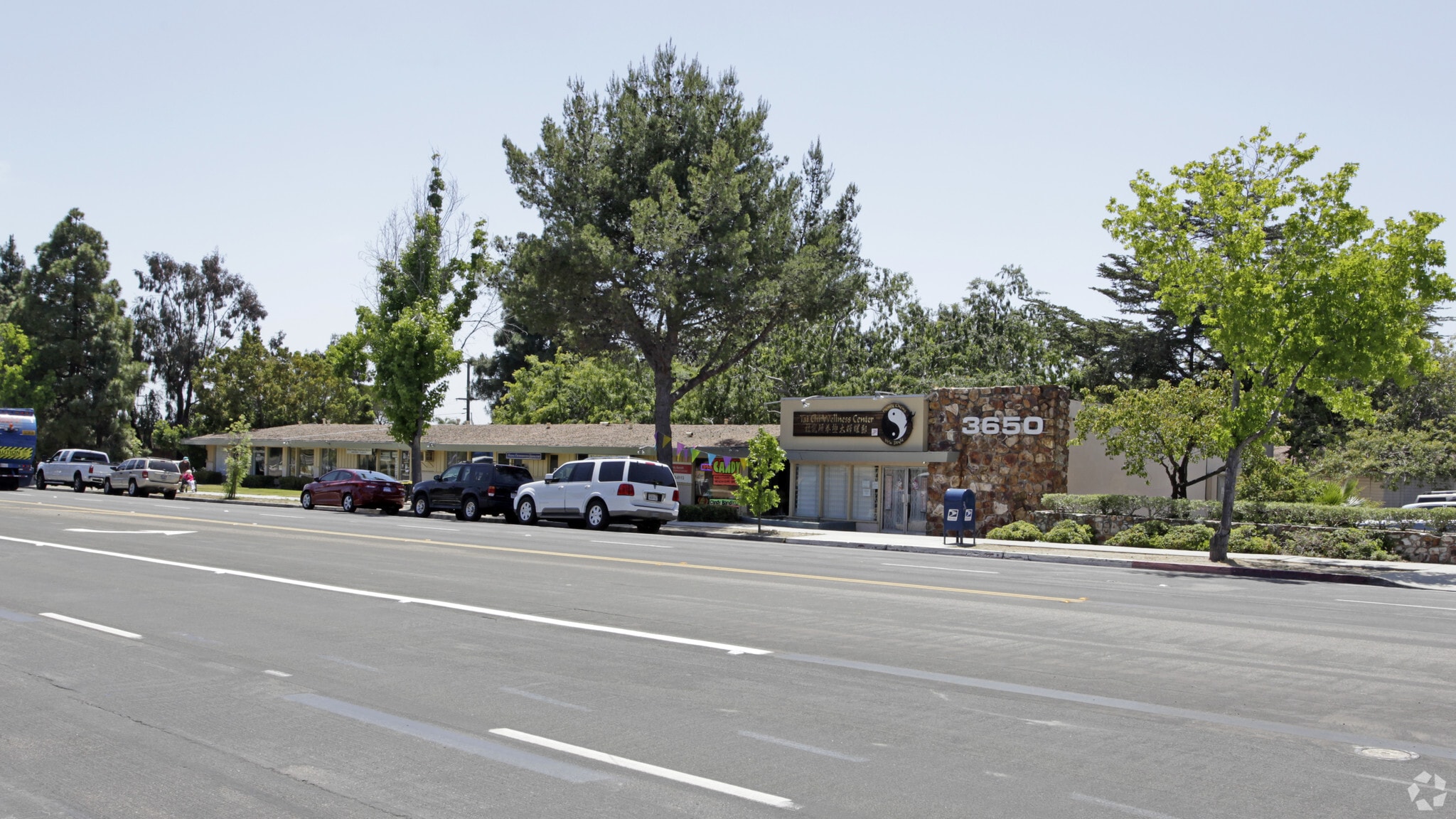 3650 Clairemont Dr, San Diego, CA for lease Primary Photo- Image 1 of 17