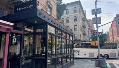 441 Amsterdam Ave, New York, NY for lease Interior Photo- Image 2 of 6