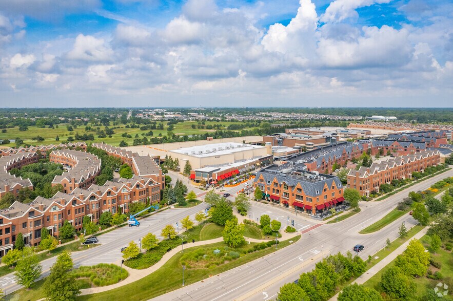 1820-2041 Tower Dr, Glenview, IL à louer - Aérien - Image 3 de 56