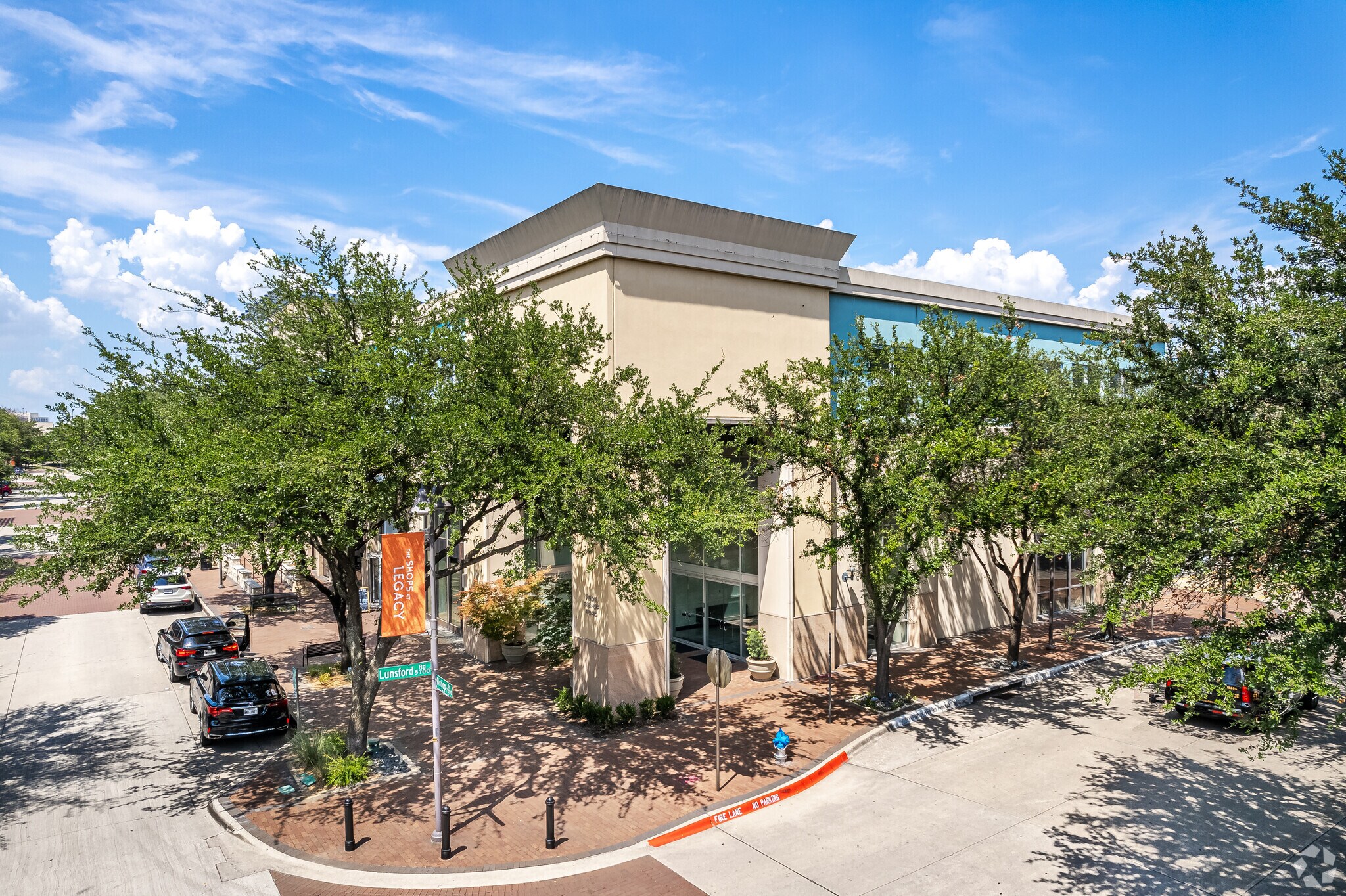 7200 Bishop Rd, Plano, TX à louer Photo du bâtiment- Image 1 de 17