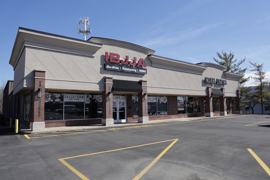 645 N US Highway 31, Greenwood, IN for sale Primary Photo- Image 1 of 10