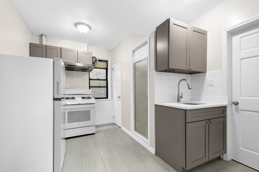 358-360 Broome St, New York, NY for sale - Interior Photo - Image 2 of 10