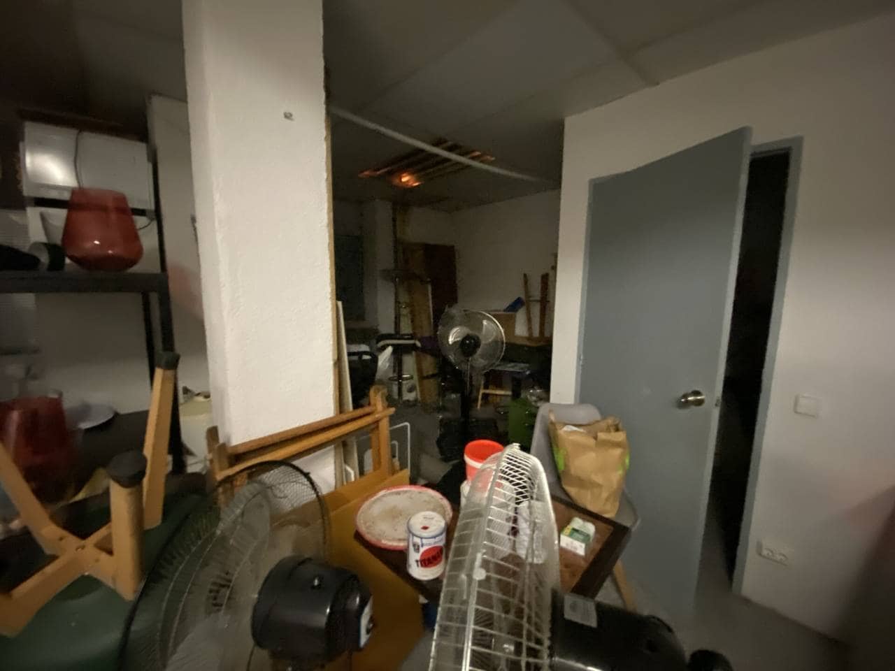 Retail in Barcelona, Barcelona for lease Interior Photo- Image 1 of 6