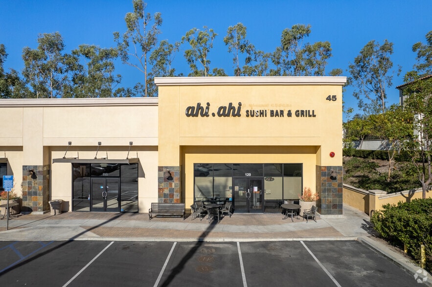 45 Auto Center Dr, Lake Forest, CA à vendre - Photo du bâtiment - Image 3 de 9