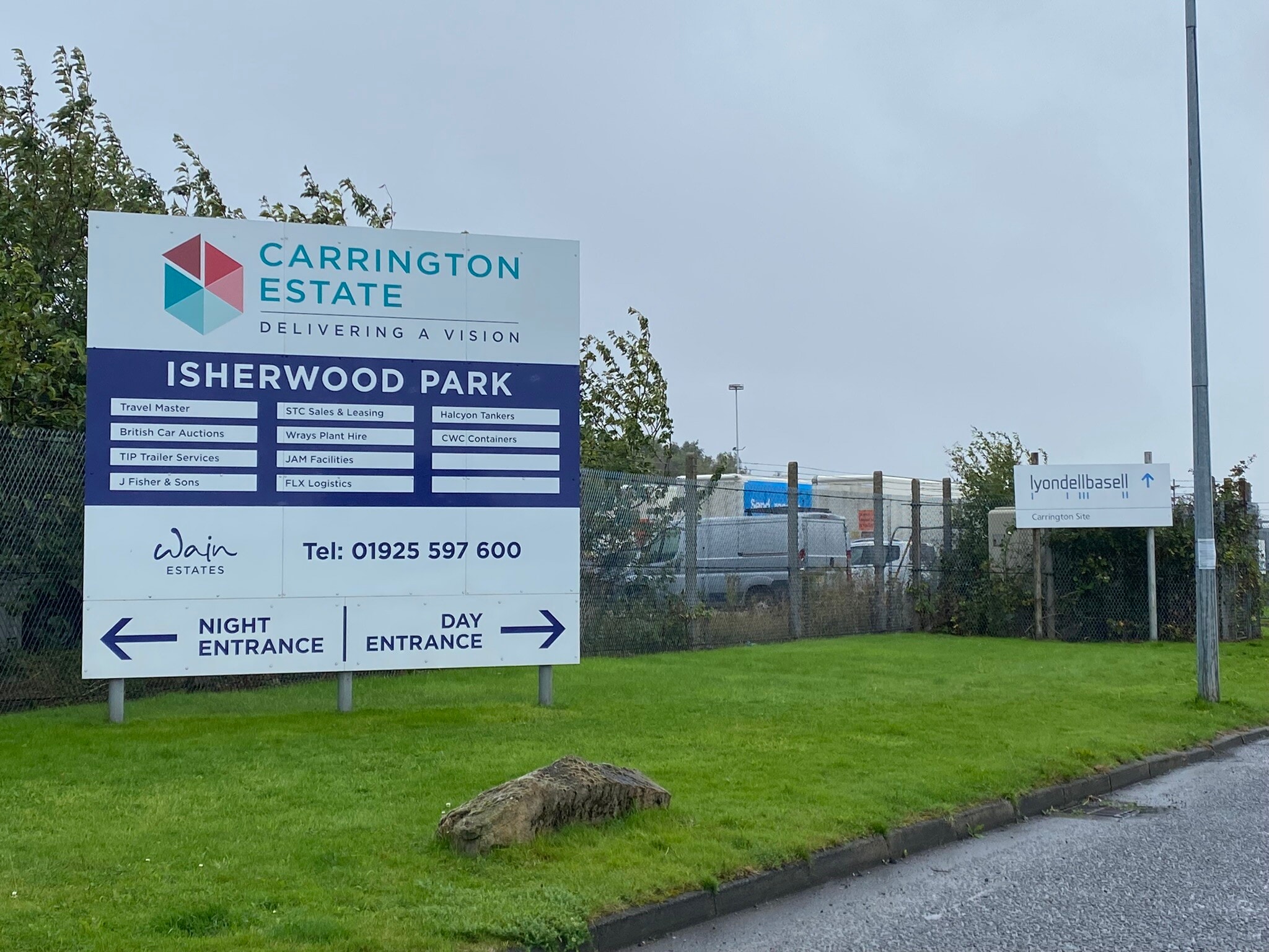 Isherwood Park, Manchester for lease Primary Photo- Image 1 of 7