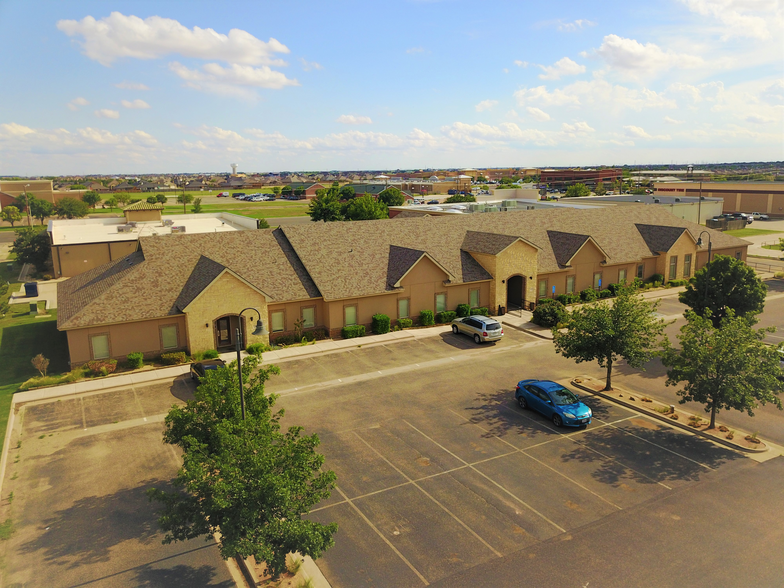 6121 79th St, Lubbock, TX à louer - Photo du b timent - Image 3 de 9