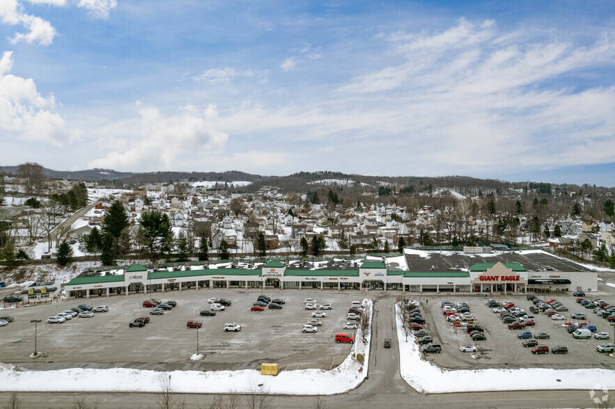 2016 Penny Ln, Jeannette, PA for lease - Building Photo - Image 3 of 6