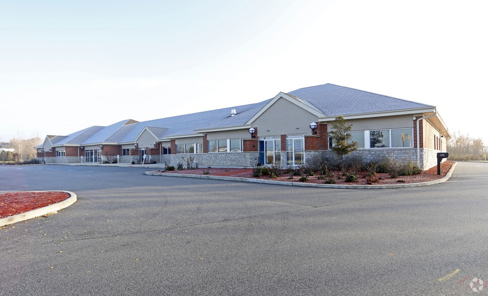 6187 Marcella Blvd, Hobart, IN for lease - Building Photo - Image 1 of 18