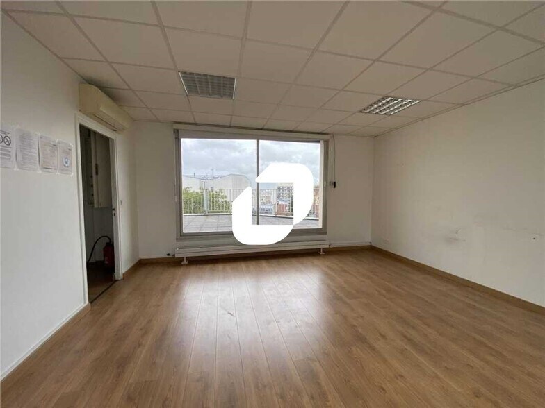 Bureau dans Montreuil à louer - Photo intérieure - Image 2 de 4