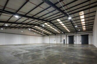 1-9 Flanshaw Ln, Wakefield à louer Photo intérieure- Image 2 de 3