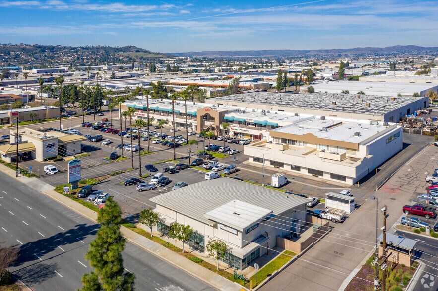 450 Fletcher Pky, El Cajon, CA à louer - Photo du bâtiment - Image 2 de 15