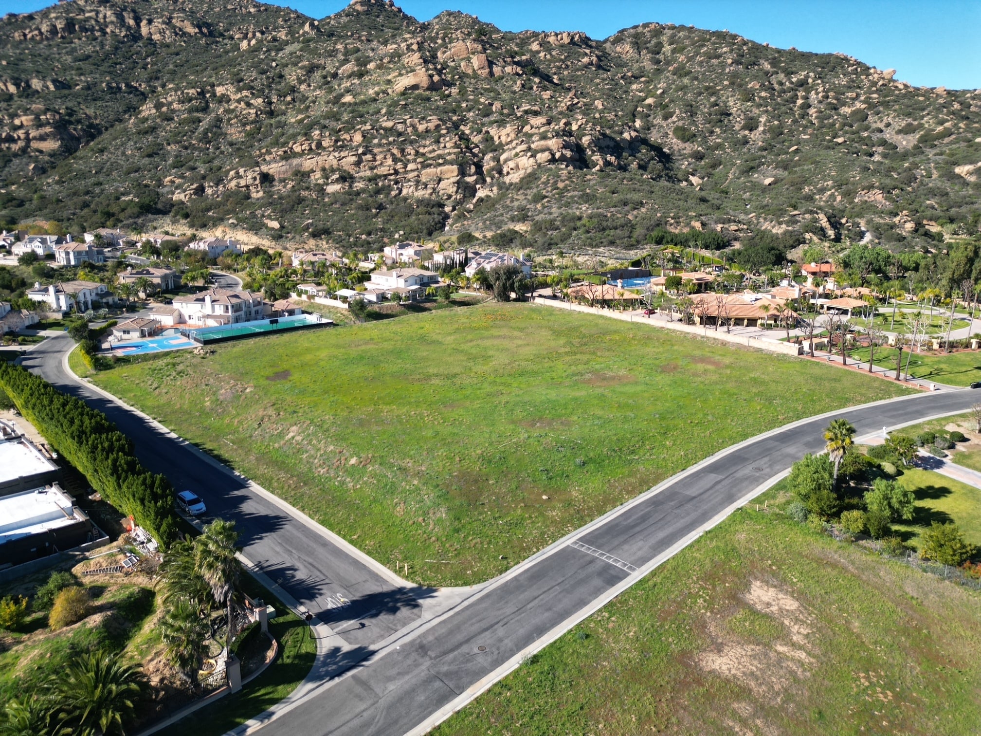 22655 La Quilla Drive, Chatsworth, CA for sale Primary Photo- Image 1 of 11