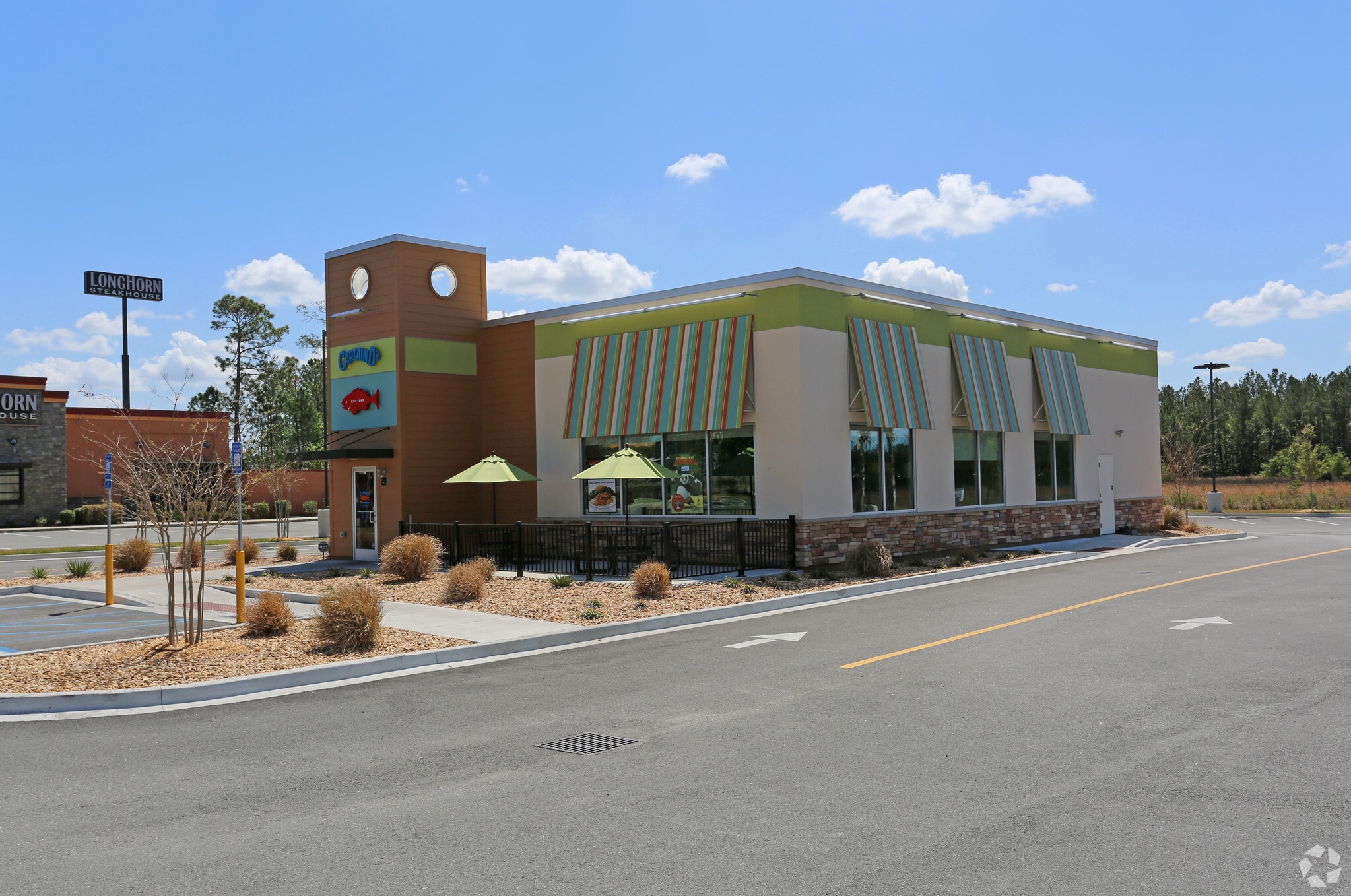 111 Crown Pointe Pky, Kingsland, GA for lease Primary Photo- Image 1 of 7