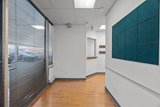 6744 Clayton Rd, Richmond Heights, MO for lease Interior Photo- Image 1 of 3