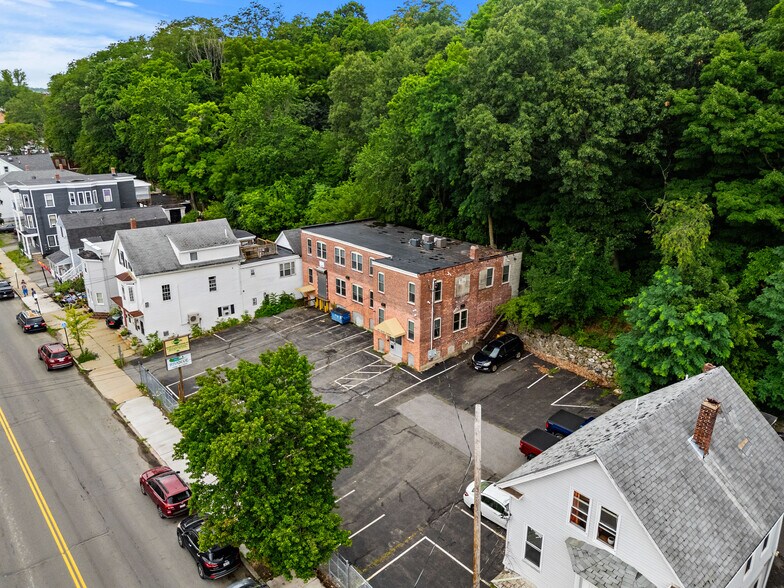 205 River St, Haverhill, MA à vendre - Photo du bâtiment - Image 2 de 41