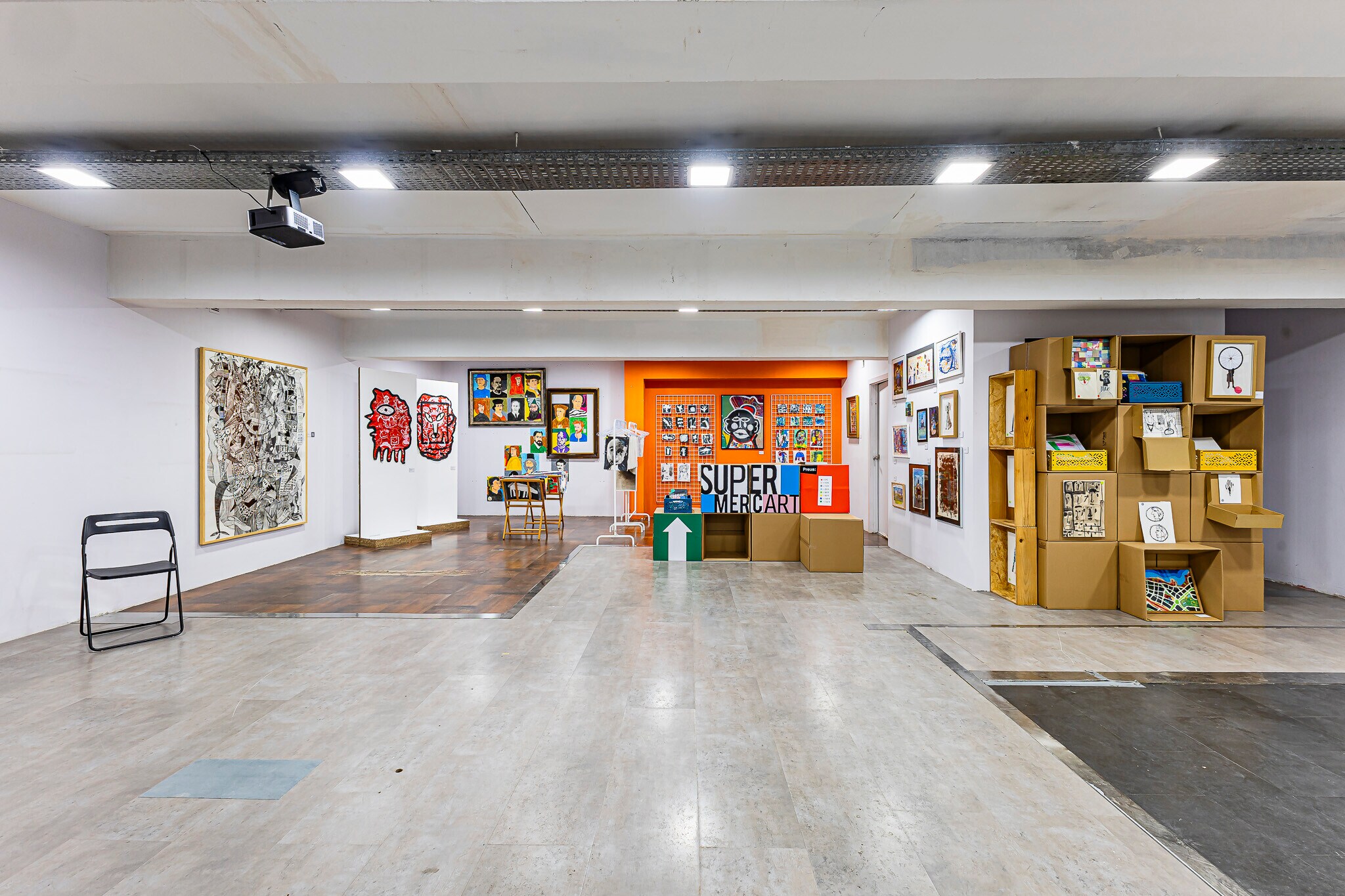 Retail in Barcelona, Barcelona for lease Interior Photo- Image 1 of 41