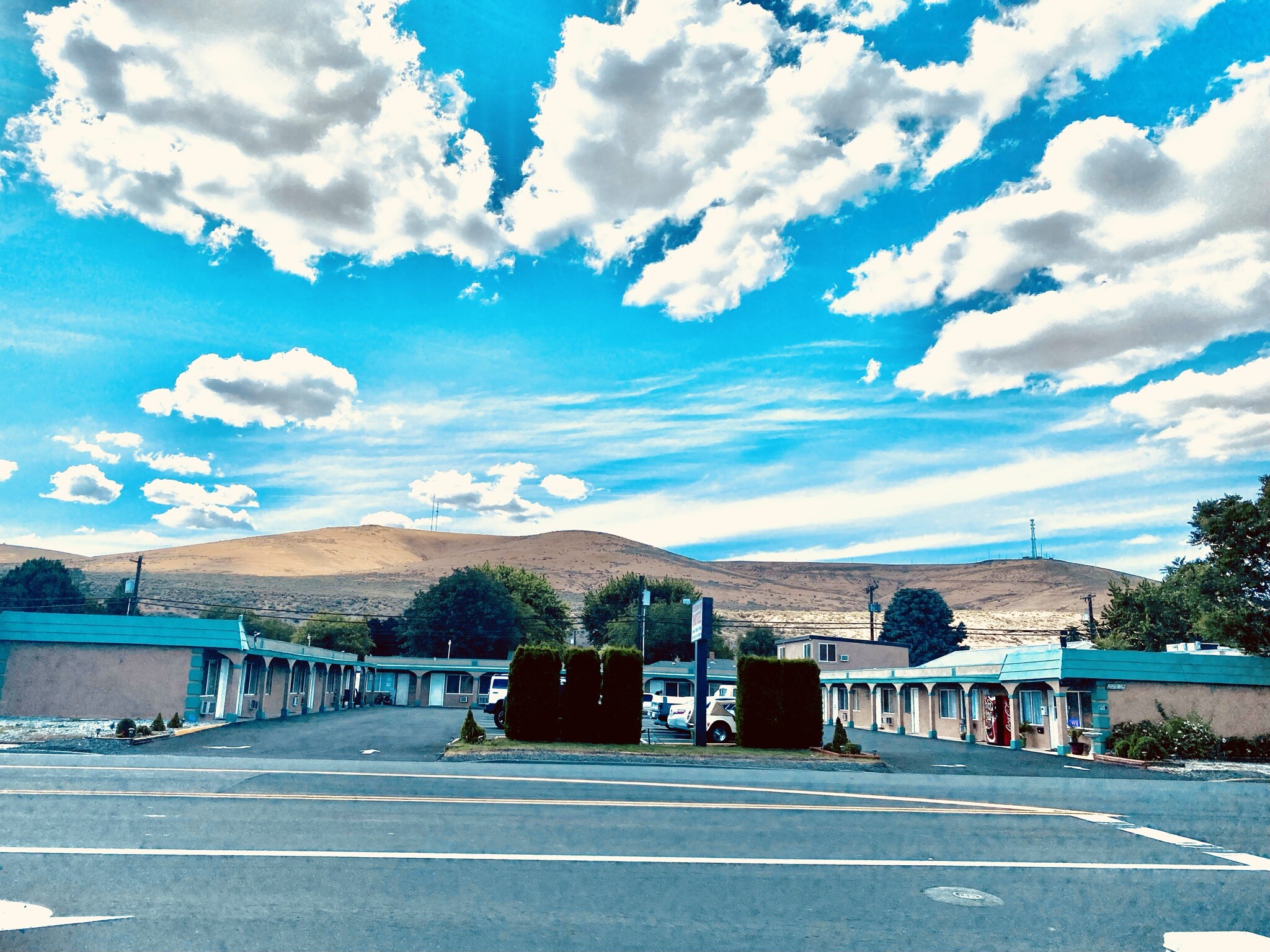 1257 Basin St SW, Ephrata, WA for sale Primary Photo- Image 1 of 11