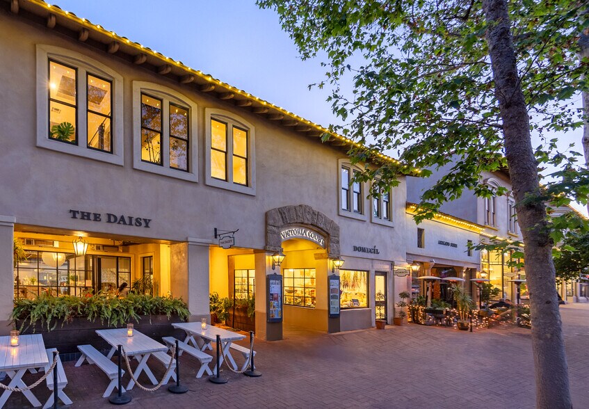 1221-1233 State St, Santa Barbara, CA à louer - Photo principale - Image 1 de 18