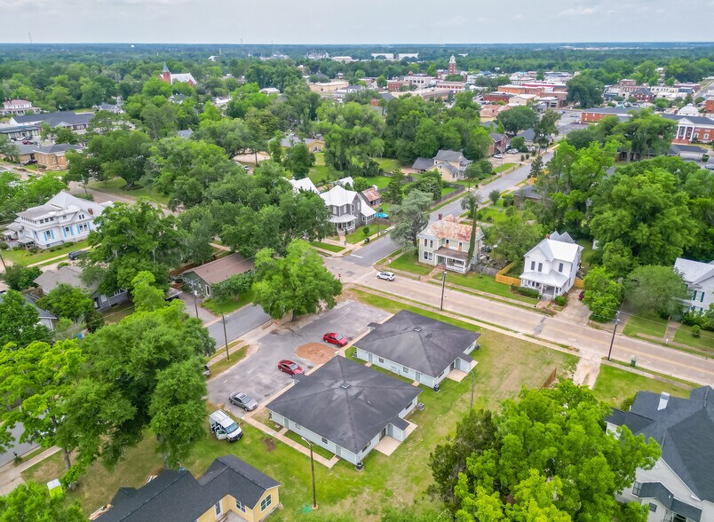 402 E Evans St, Bainbridge, GA à vendre - Aérien - Image 1 de 22