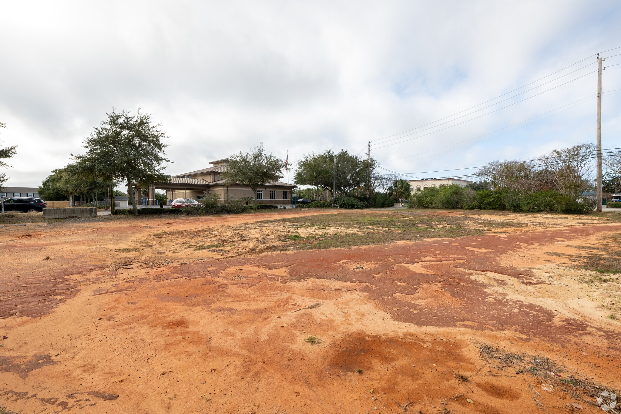 801 Gulf Breeze Pky, Gulf Breeze, FL for lease Primary Photo- Image 1 of 3