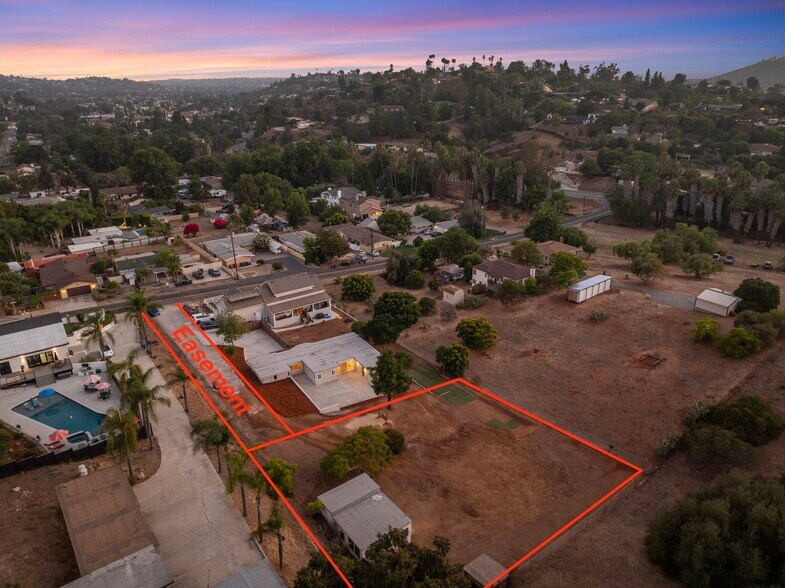 Tropico Drive, La Mesa, CA à vendre - Aérien - Image 2 de 7