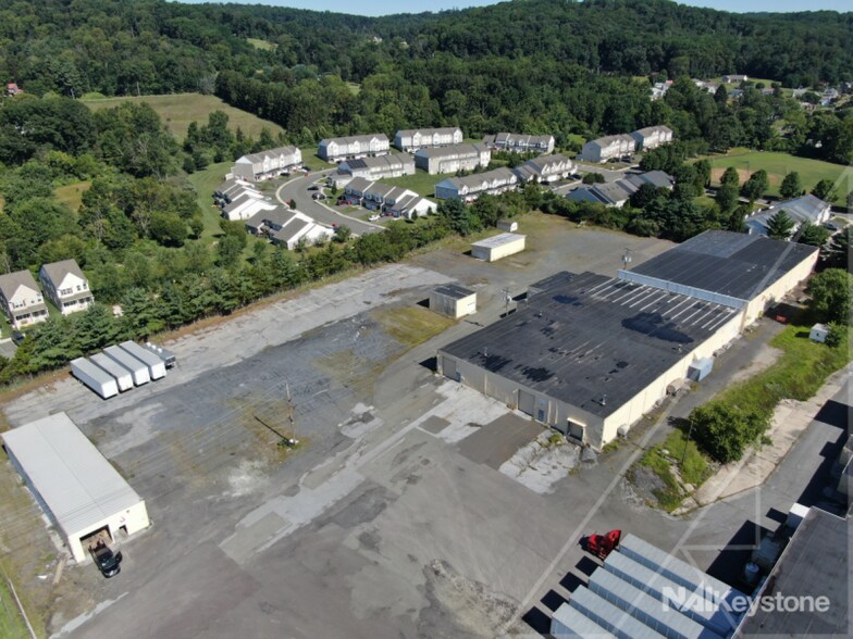 20 N Front St, Bally, PA à vendre - Aérien - Image 3 de 10