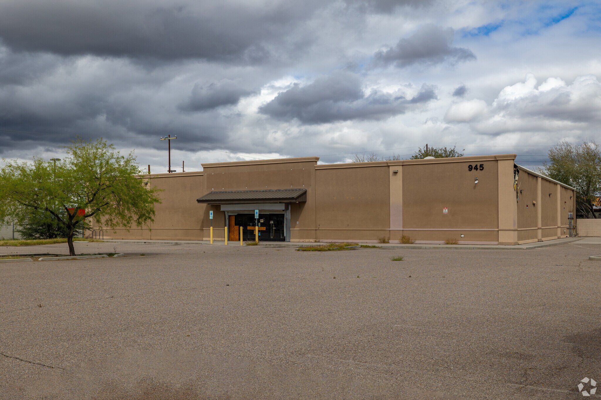 945 E 22nd St, Tucson, AZ à vendre Photo principale- Image 1 de 7