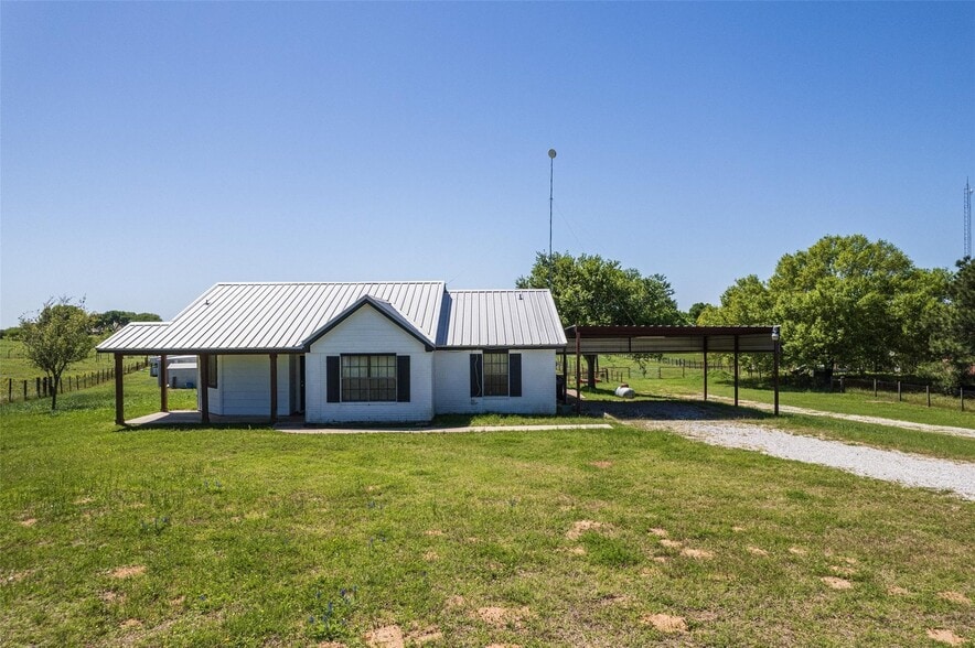 15534 Meadow Creek Rd, Hockley, TX à vendre - Photo du bâtiment - Image 3 de 19