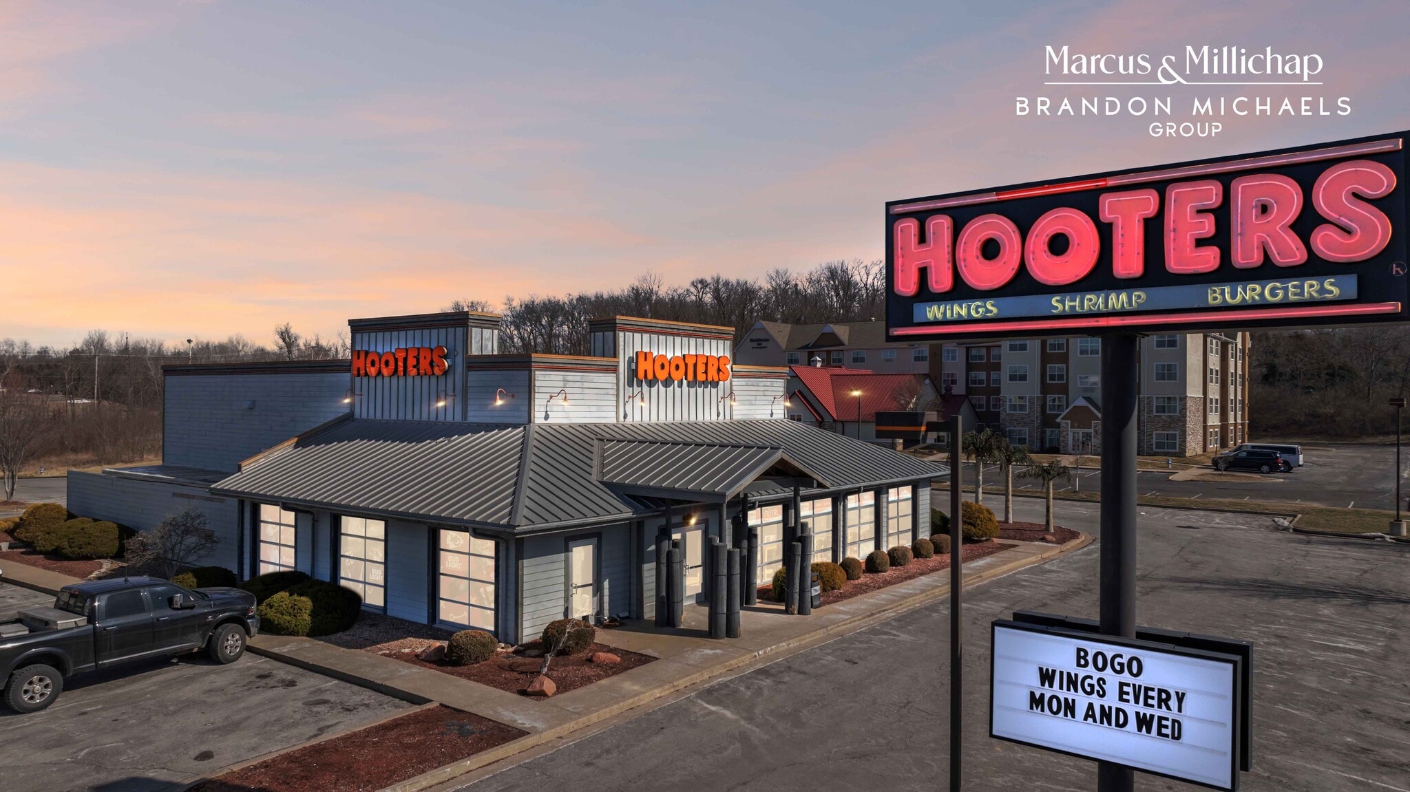 1101 Woodland Springs Ct, Columbia, MO à vendre Photo principale- Image 1 de 19