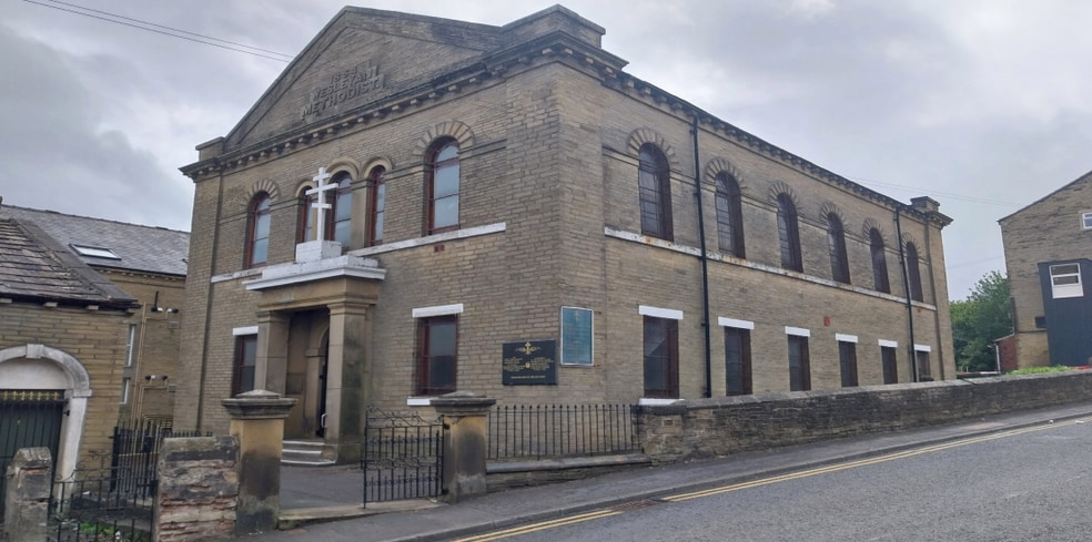 57 Stony Ln, Bradford for sale - Primary Photo - Image 1 of 1