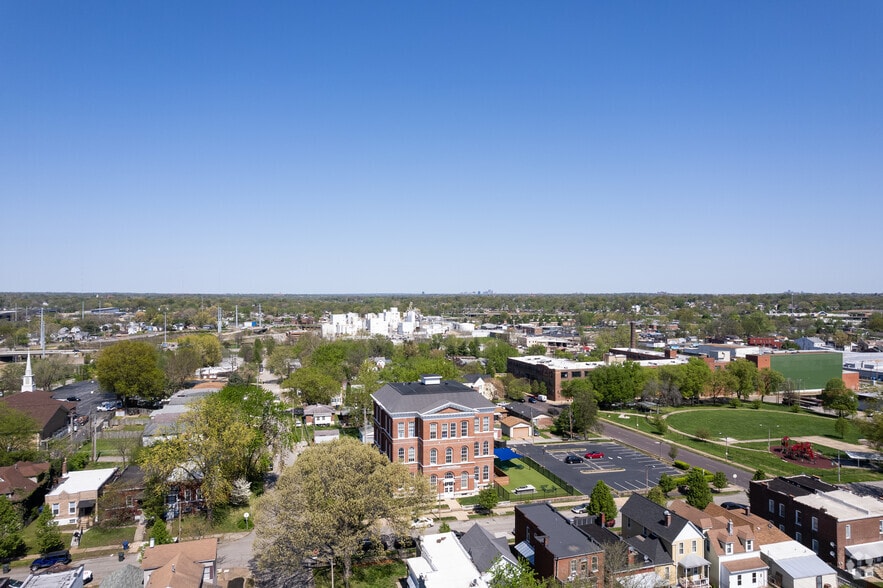 8221 Minnesota Ave, Saint Louis, MO for lease - Aerial - Image 2 of 6