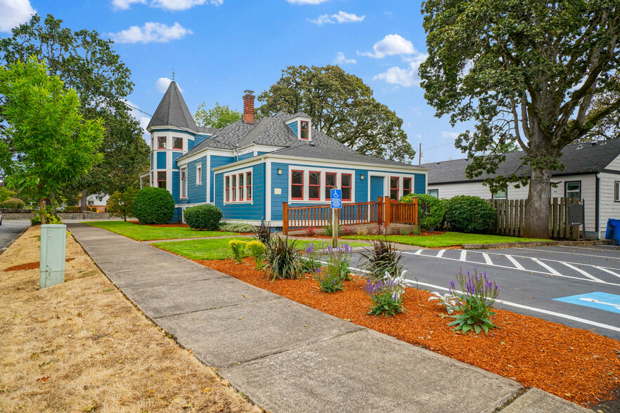 901 13th St SE, Salem, OR for sale - Building Photo - Image 3 of 34