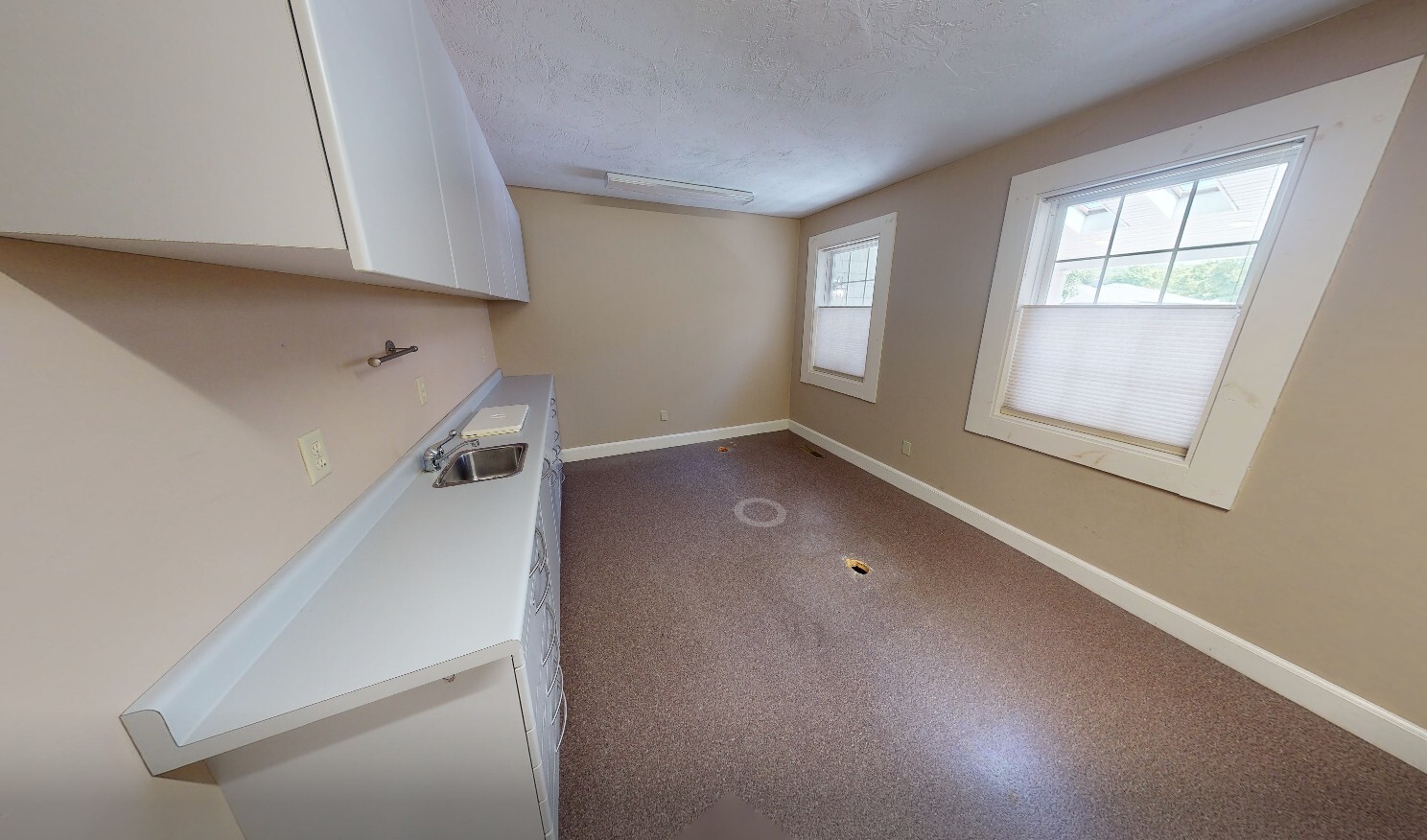 188 Worcester Providence Tpke, Sutton, MA for lease Interior Photo- Image 1 of 5