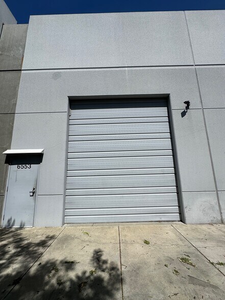 6553 Las Positas Rd, Livermore, CA à vendre - Photo du bâtiment - Image 3 de 11