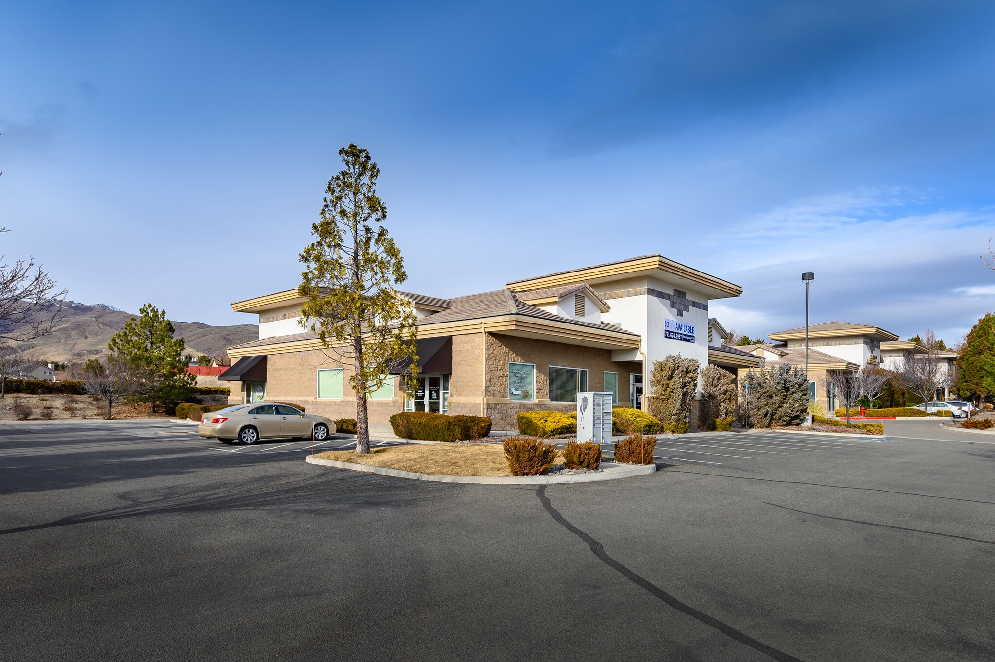 6190 Mae Anne Ave, Reno, NV for lease Primary Photo- Image 1 of 25