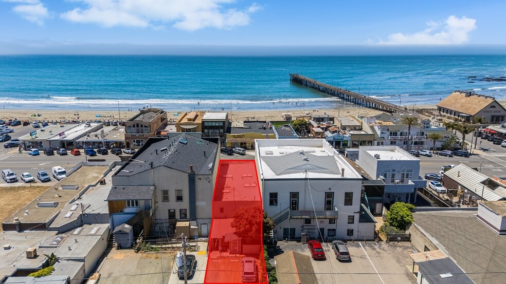 148 N Ocean Ave, Cayucos, CA à vendre - Photo du bâtiment - Image 2 de 6