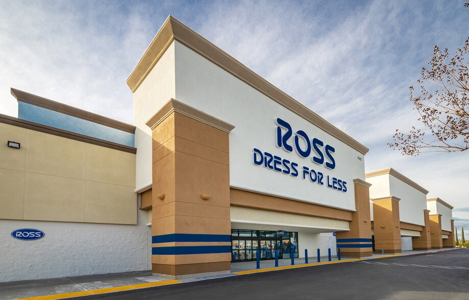 1025 S Main St, Red Bluff, CA à louer - Autre - Image 2 de 11