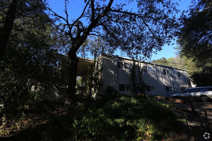 3366 Mendocino Ave, Santa Rosa, CA à vendre - Photo du bâtiment - Image 2 de 7