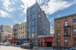 550 Metropolitan Ave, Brooklyn NY - Services immobiliers commerciaux